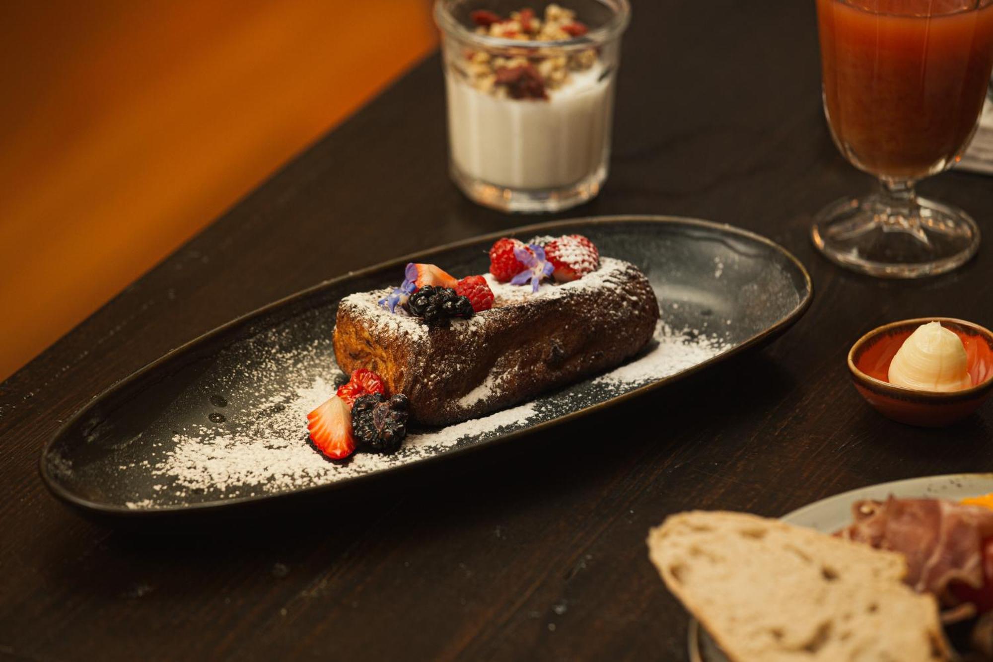 Torel Saboaria Porto Buitenkant foto Chocolate French toast